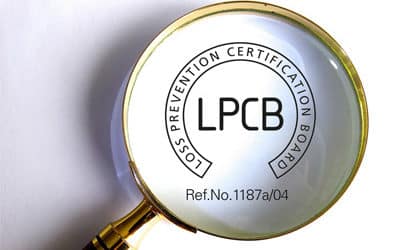 La certification LPCB : une procédure rigoureuse pour garantir la résistance face au feu et aux intrusions