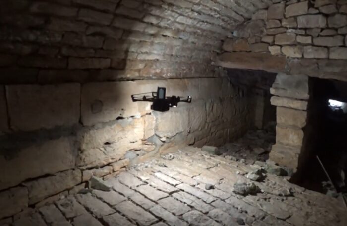Avec ses drones volants, KissFly propose une nouvelle approche de l’inspection des canalisations de gros diamètre. Une solution pensée pour réduire les coûts, accélérer les reconnaissances et limiter l’exposition humaine en milieu confiné.